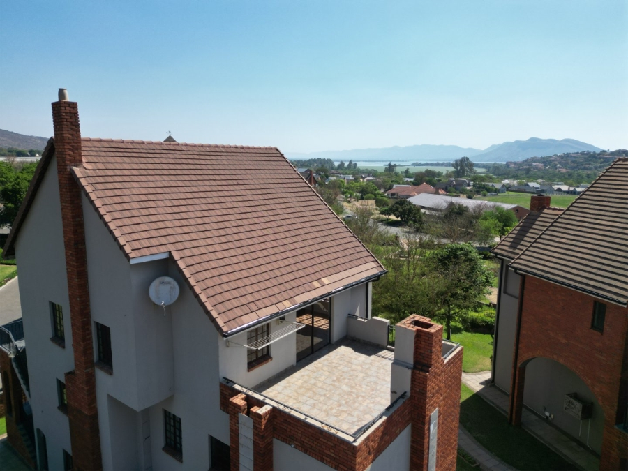 To Let 3 Bedroom Property for Rent in Landsmeer Residential Estate North West